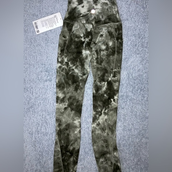 🍋NWT (0) LuluLemon Align highrise 25 inch inseam with pockets - Picture 2 of 11